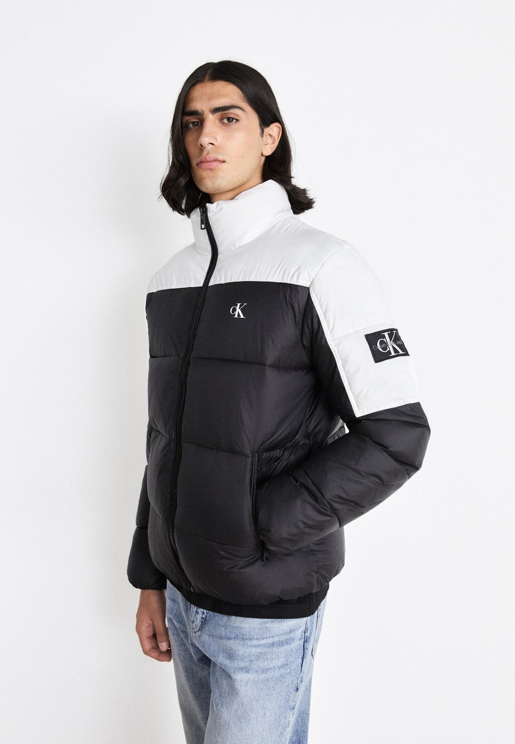

Зимняя куртка Calvin Klein Jeans, Серый