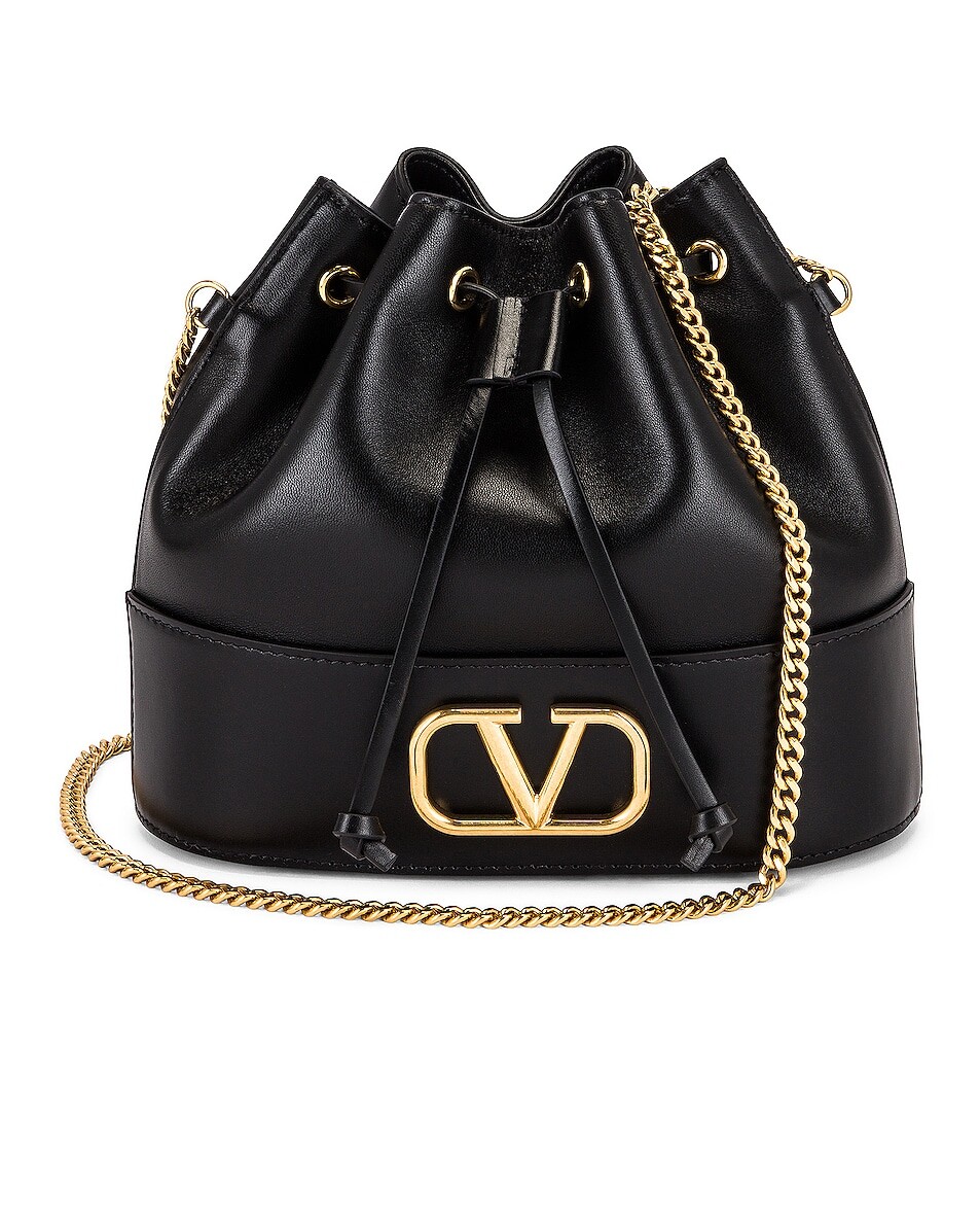 

Сумка Valentino Garavani VLogo Bucket, неро