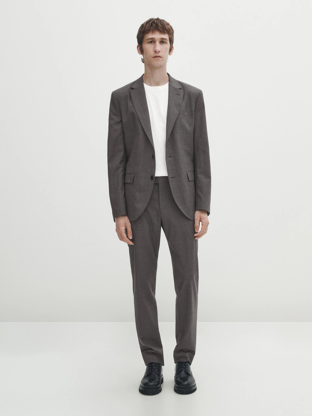 

Серые брюки из шерсти стрейч Massimo Dutti, серый