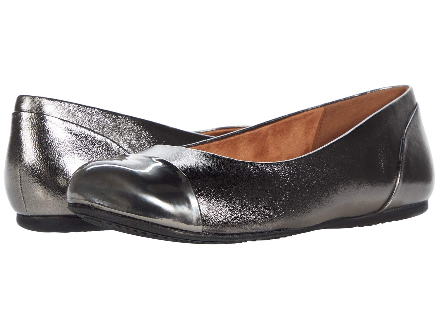 

Обувь на низком каблуке SoftWalk Sonoma Cap Toe