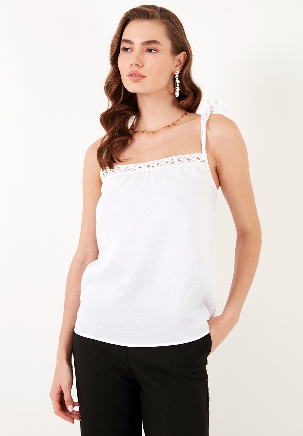 

Топ Regular Fit LELA, кремовый
