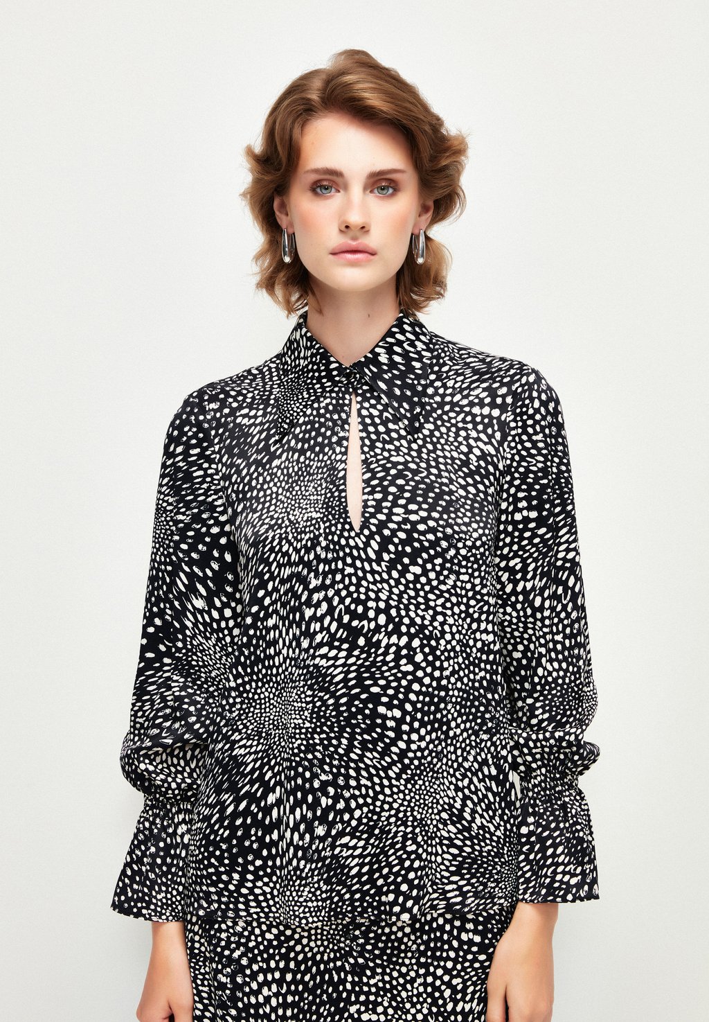 Блузка PATTERNED adL, цвет printed black
