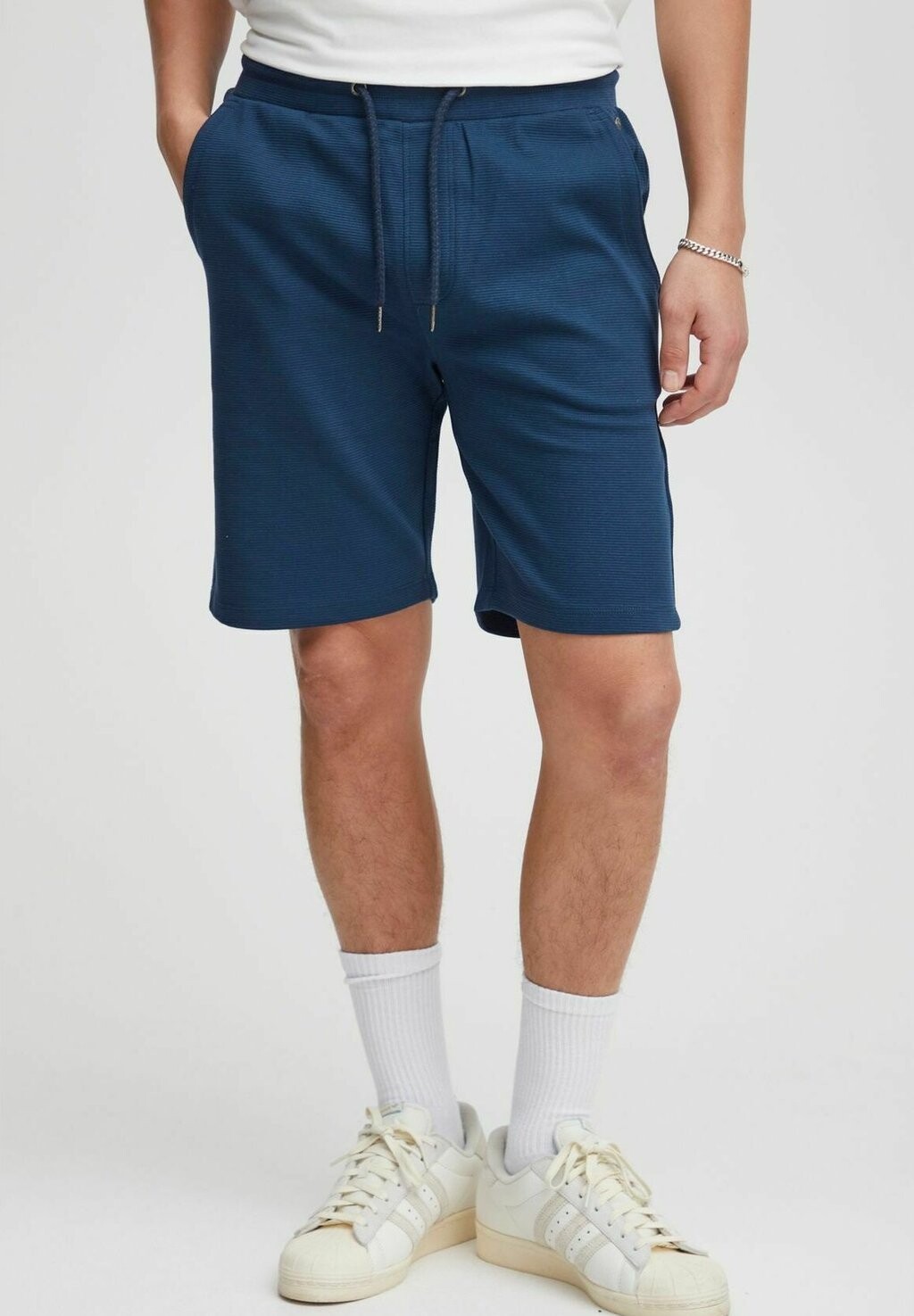

Шорты KURZE JOGGINGHOSE SWEAT SHORTS Blend, синий