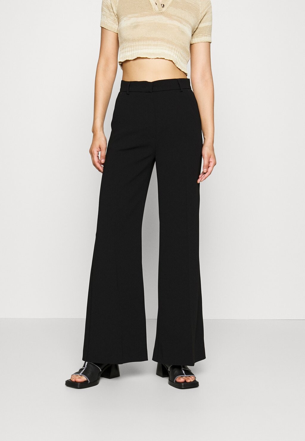

Брюки WEEKEND MaxMara, черный