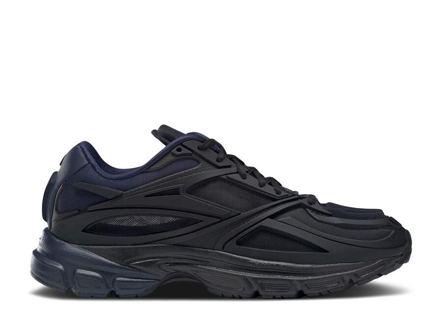 

Кроссовки Reebok Premier Road Modern, цвет Black Vector Navy