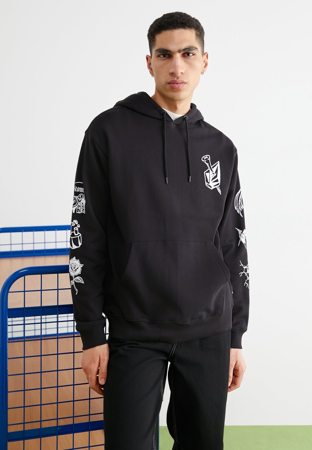 

Толстовка Volcom WATANITE, черный