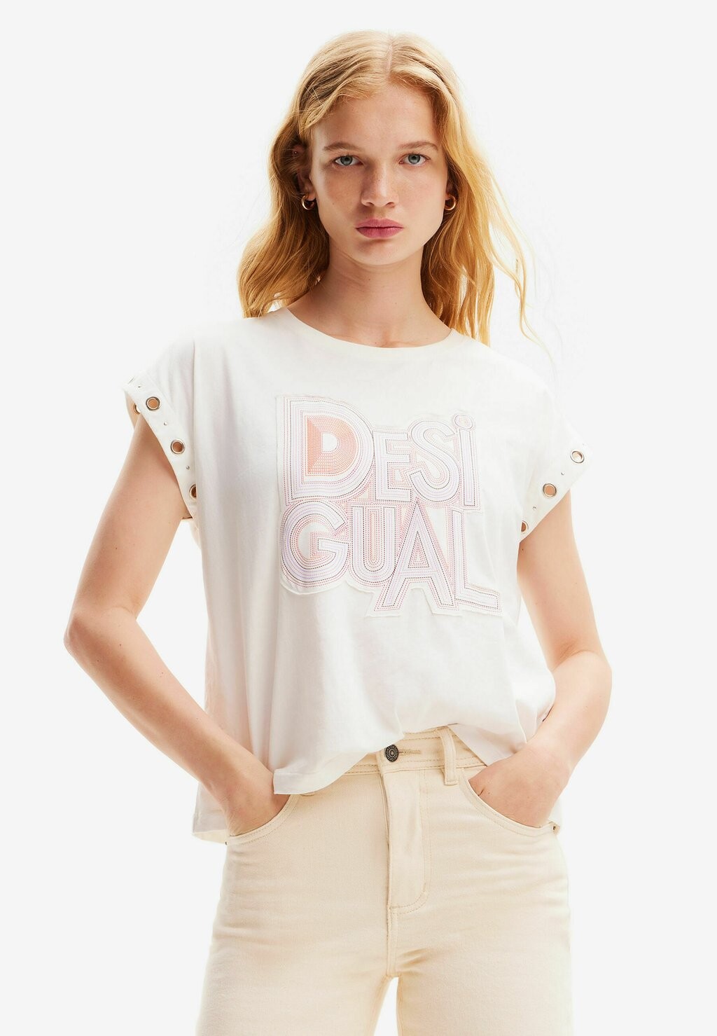 

Футболка с принтом Desigual, белый