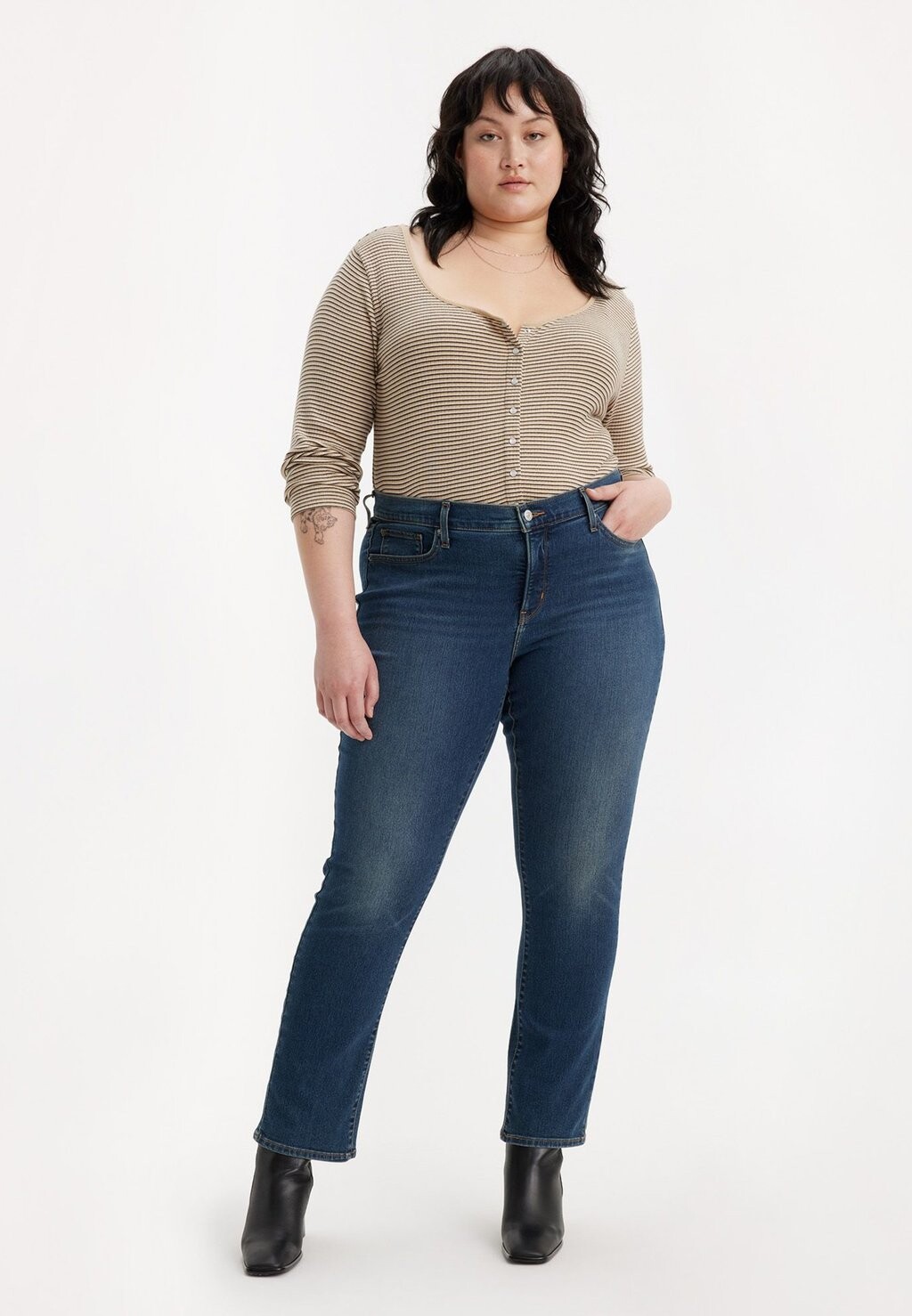 

Джинсы прямого кроя Levi's, темно-синий