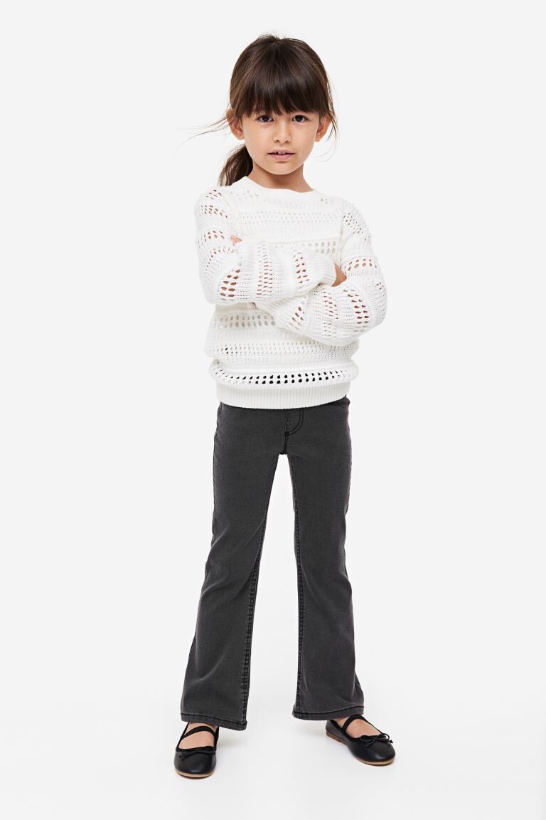 

Расклешенные джинсы суперстрейч H&M