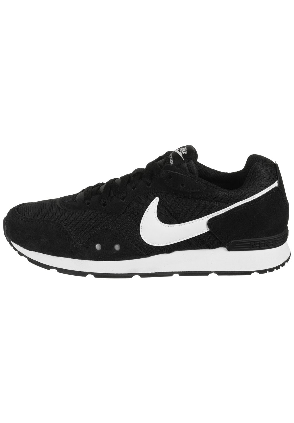 

Низкие кеды Nike