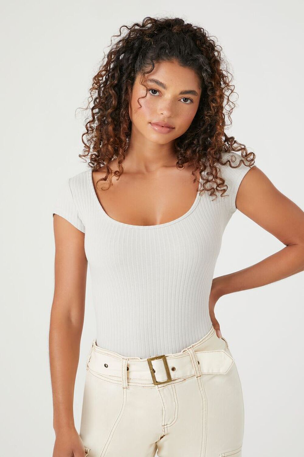 

Вязаное боди в рубчик с круглым вырезом Forever 21, серебряный