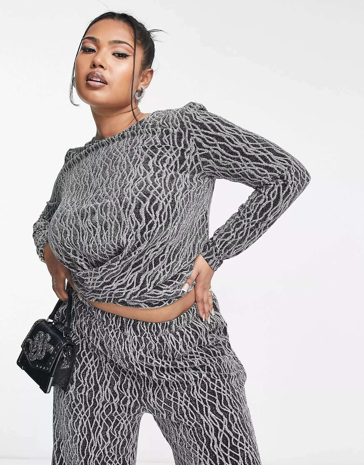 

Розовый укороченный топ с серебряными блестками Vero Moda