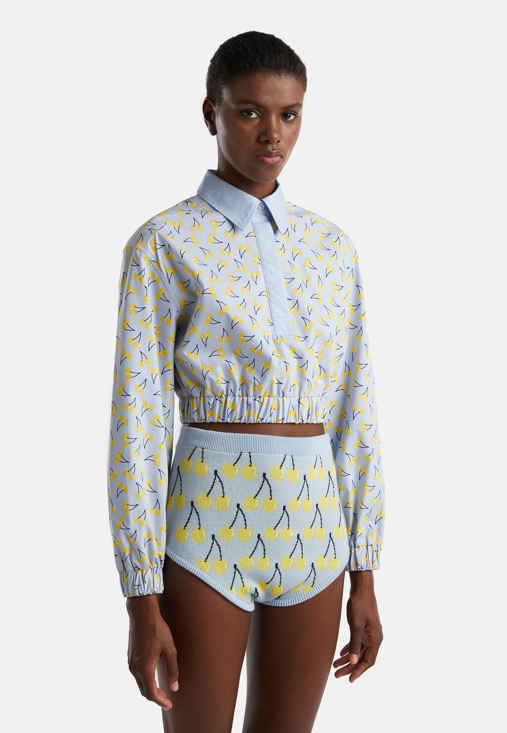 

Блузка United Colors of Benetton, синий