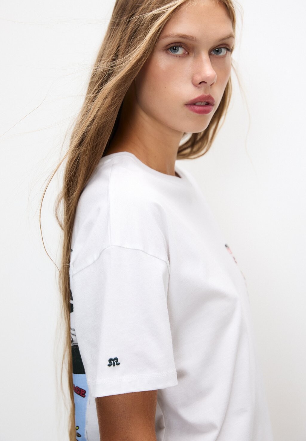 

Футболка с принтом SHORT SLEEVE PULL&BEAR, белый