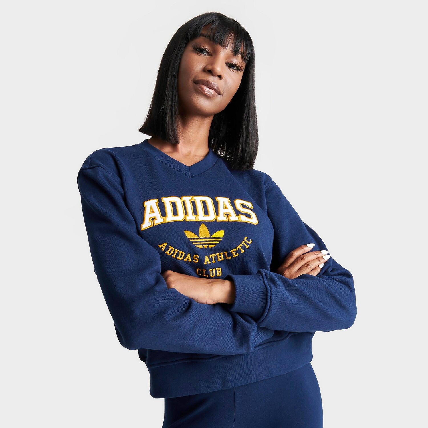 

Женский свитшот с v-образным вырезом и графическим рисунком adidas College, синий
