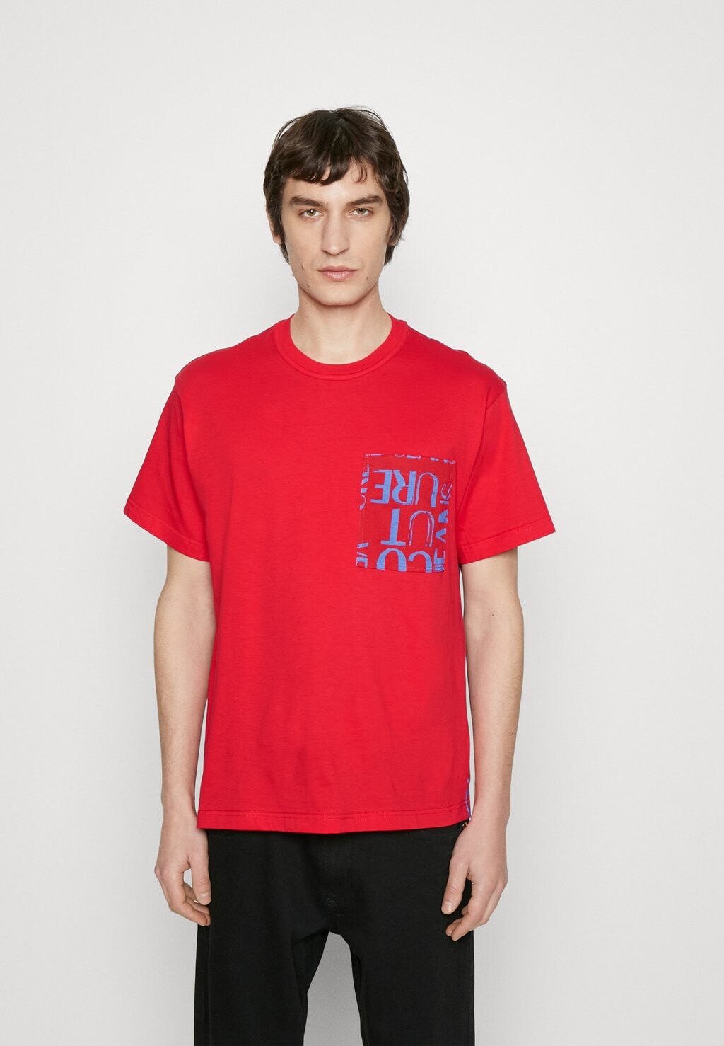 

Футболка с принтом Versace Jeans Couture, красный
