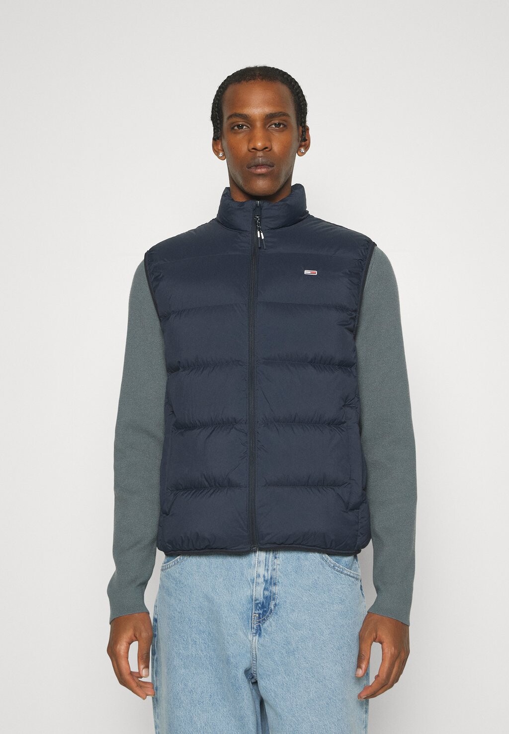 

Жилет Tommy Jeans ЛЕГКИЙ ЖИЛЕТ УНИСЕКС, тёмно-синий