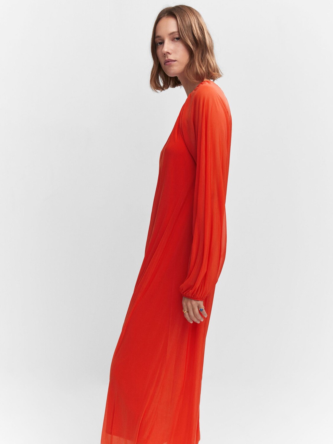 

Платье макси из газа Mango Blanca, красное