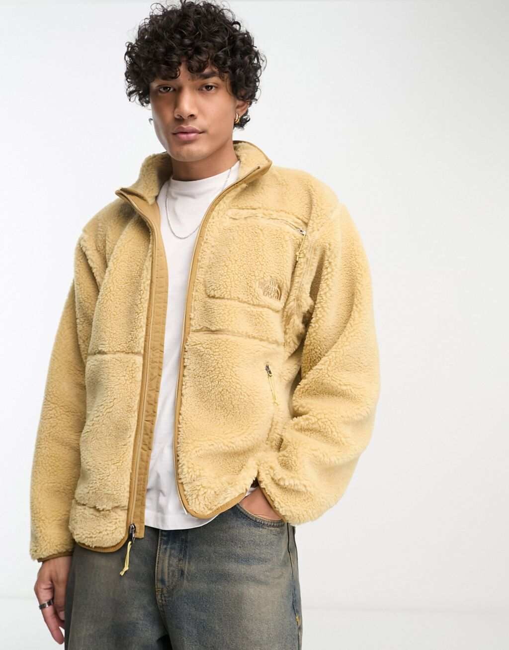 

Бежевая флисовая куртка на молнии The North Face Heritage Extreme Pile