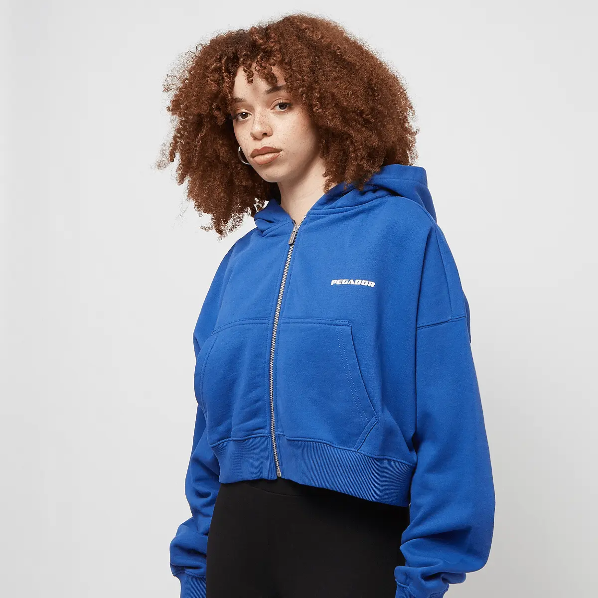 

Худи Pegador Marla Cropped Zip, синий/серебристый