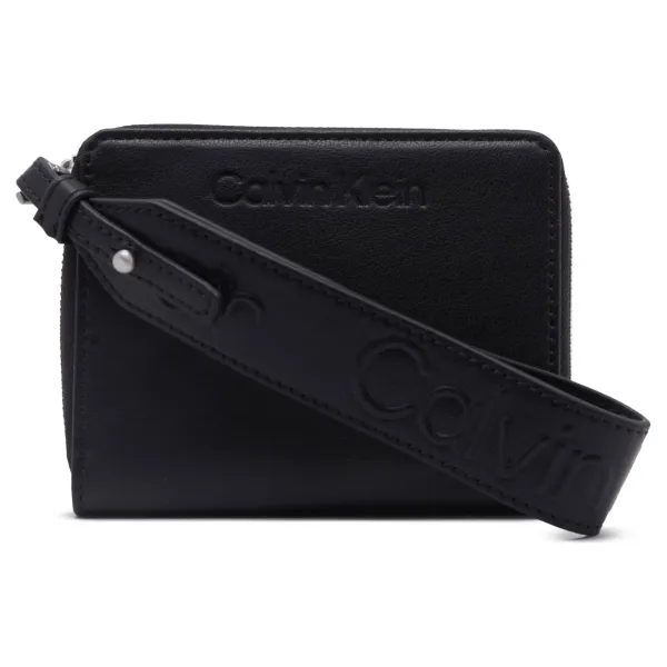 

Кошельки Calvin Klein, черный