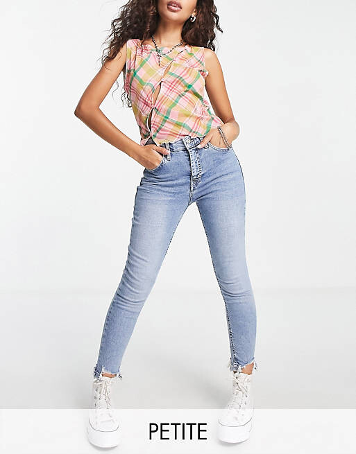 

Белые джинсы Topshop Petite Jamie с неровным краем по краю