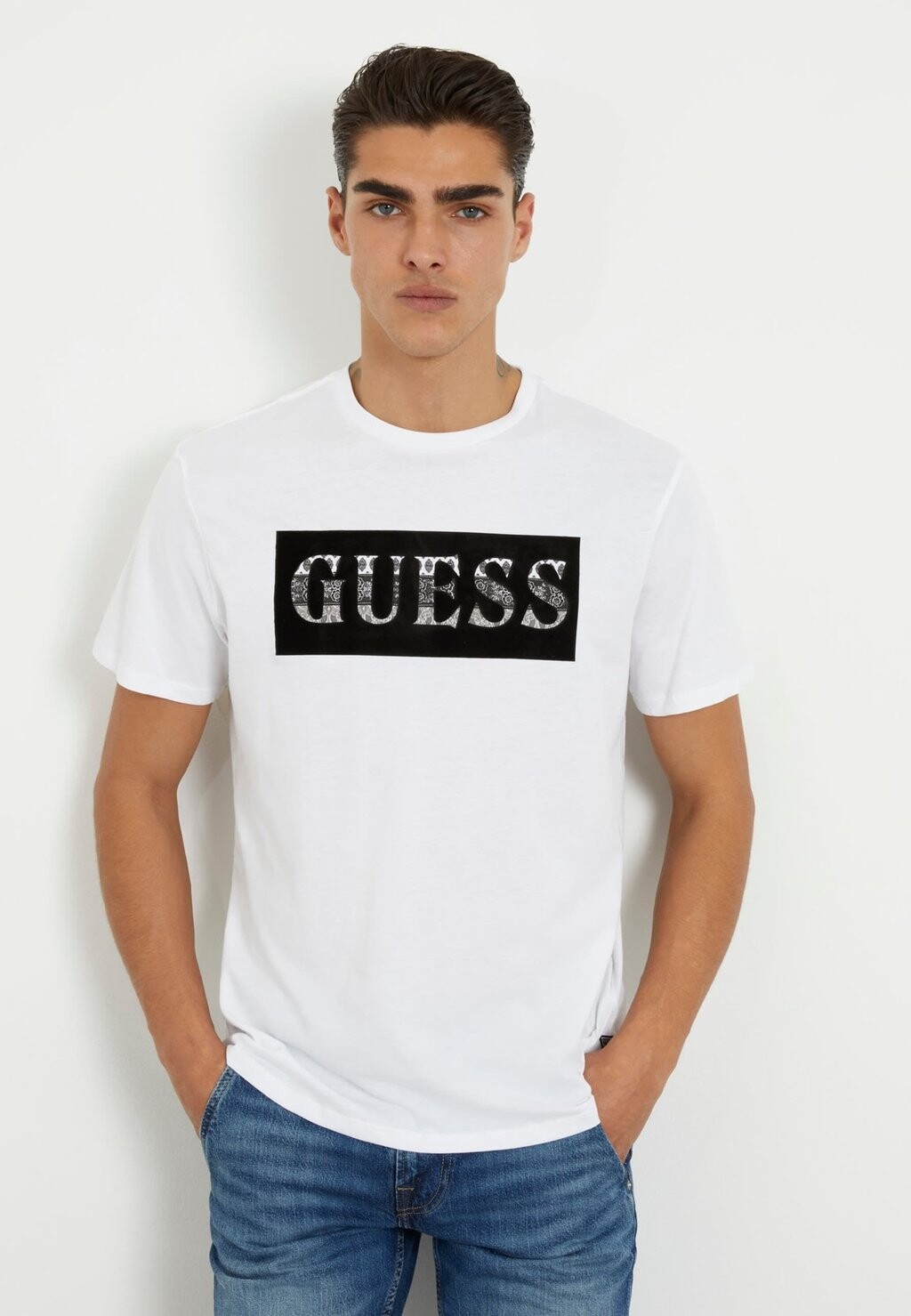 

Футболка с принтом Guess, weiß