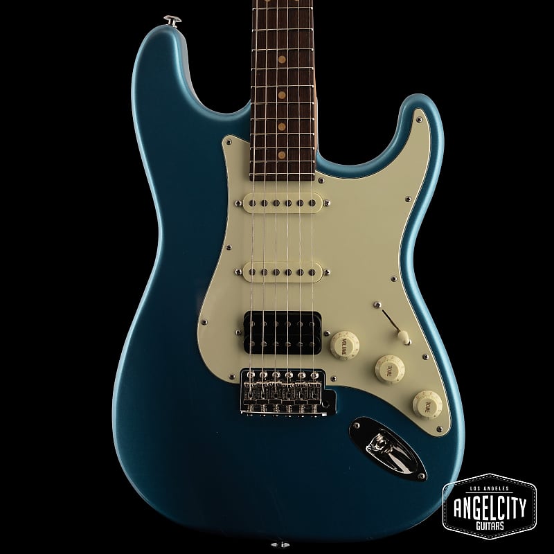 Электрогитара Suhr Classic S Vintage LE, Lake Placid Blue электрогитара suhr custom classic s antique with 2 humbuckers in lake placid blue with rosewood fretboard