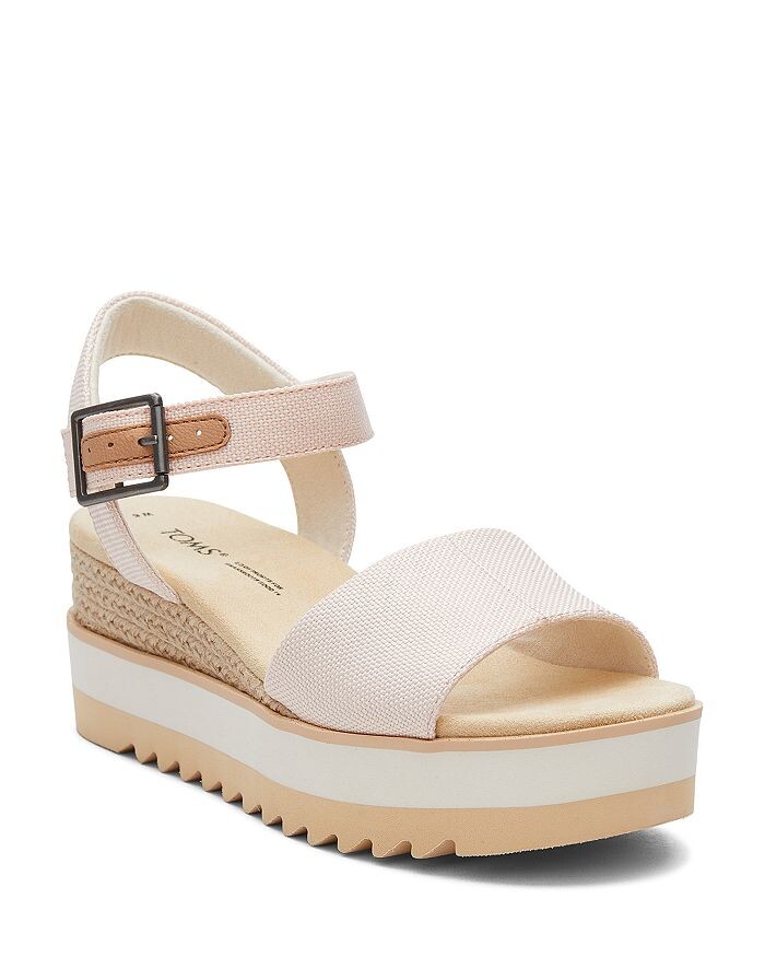 

Женские сандалии Diana Textile на платформе с веревочной танкеткой TOMS