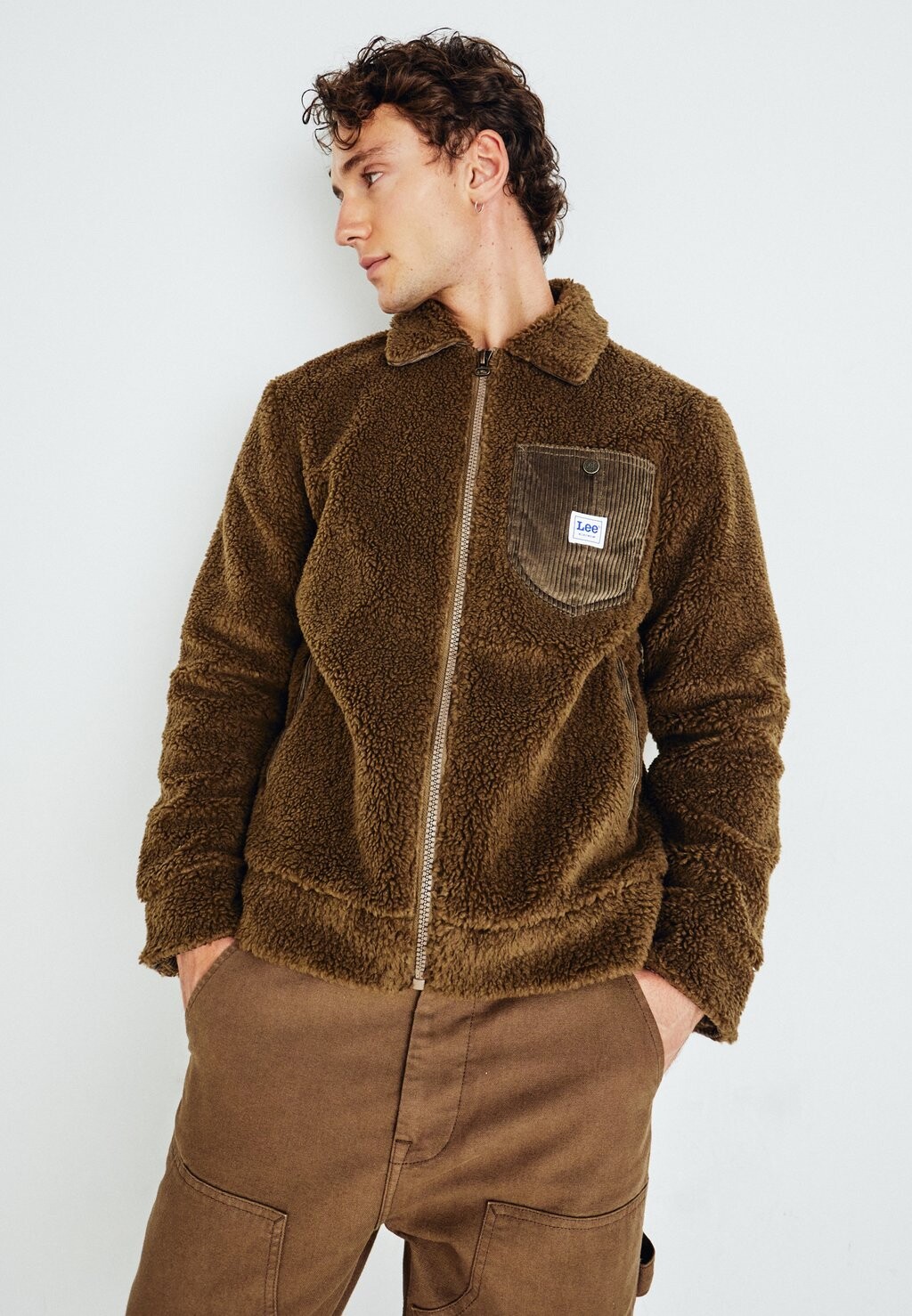 

Флисовая куртка КУРТКА SHERPA UNISEX Lee, трюфельный