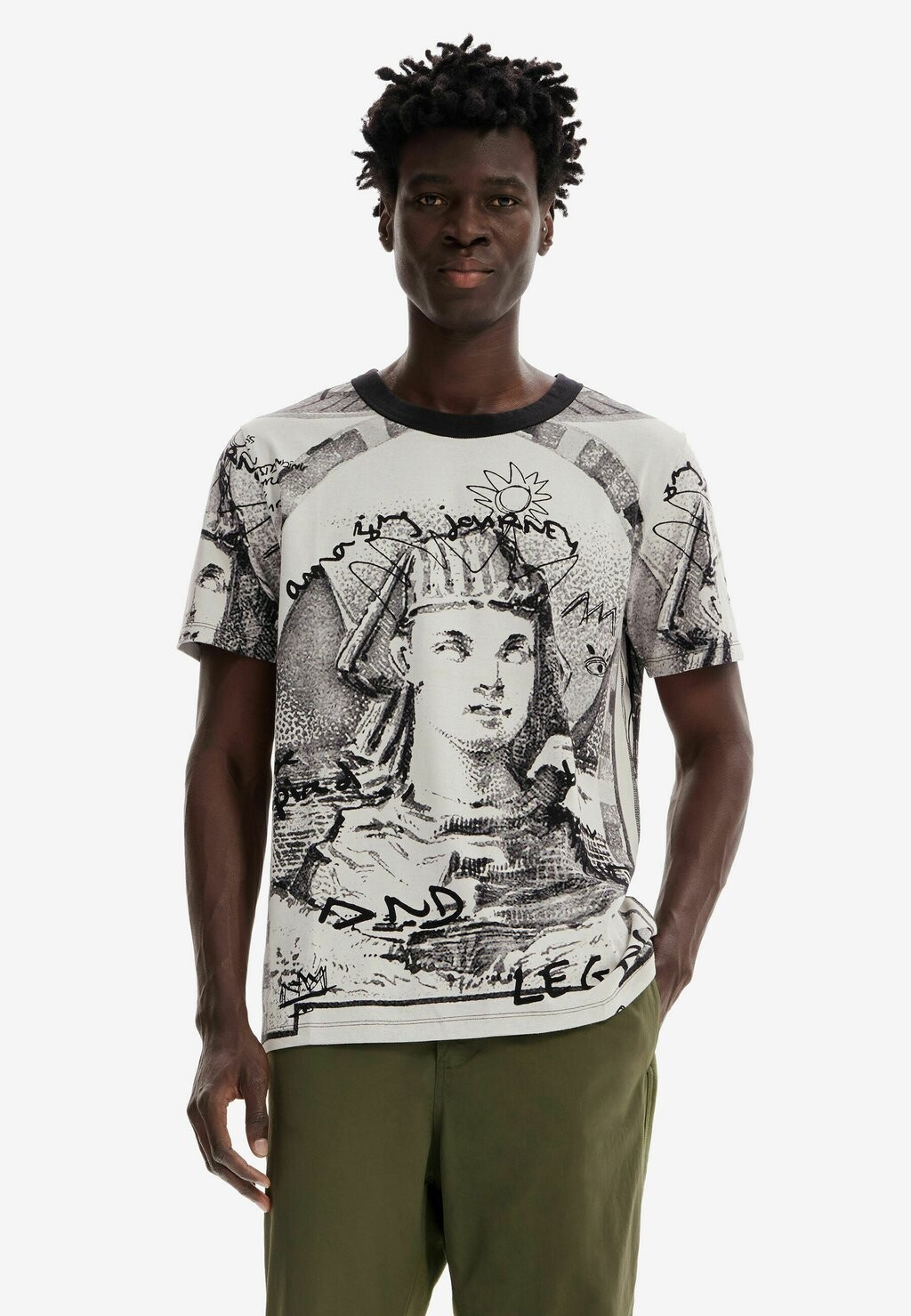 

Футболка с принтом Desigual, белый