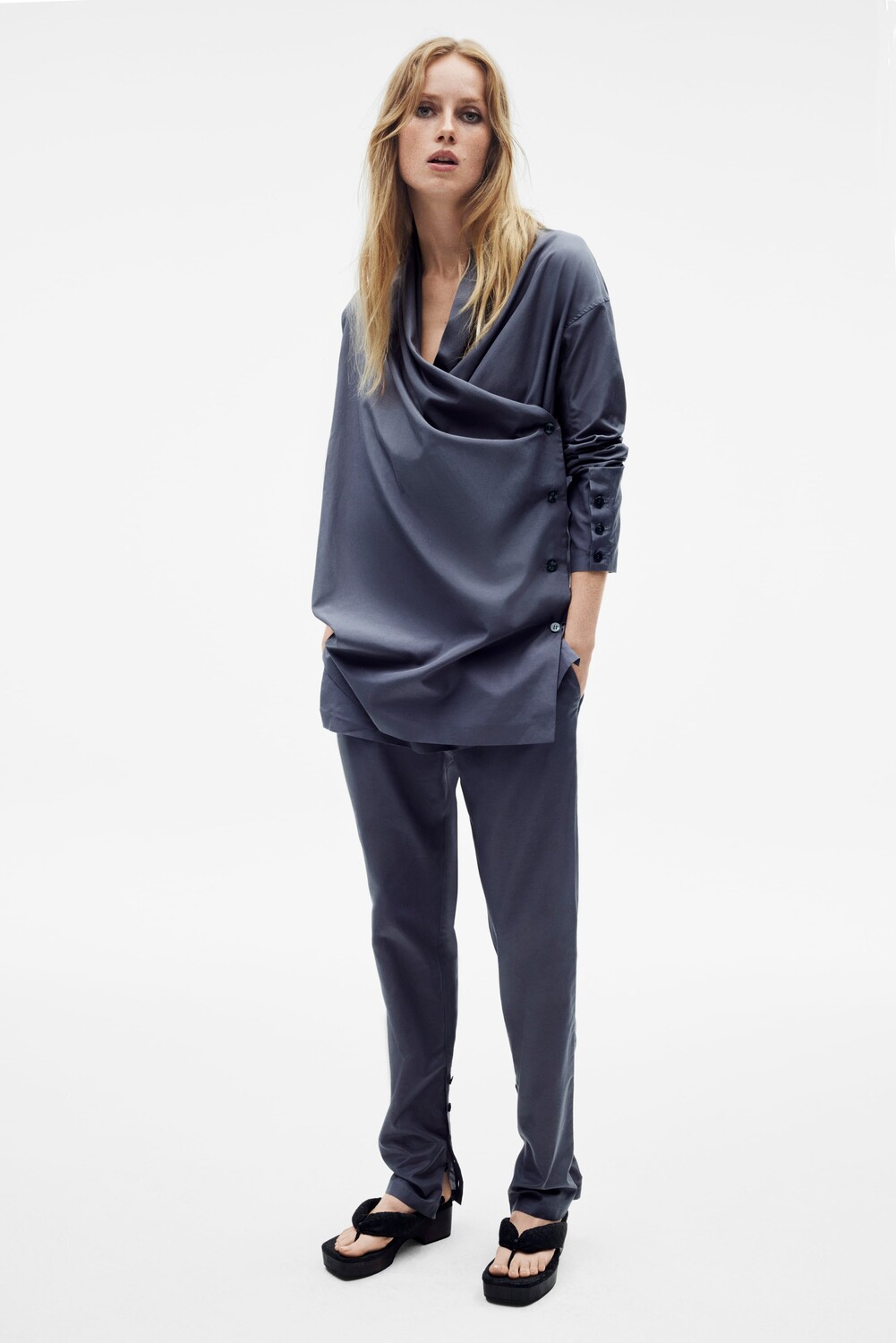 

Сандалии из тканя - ограниченная серия Zara, черный