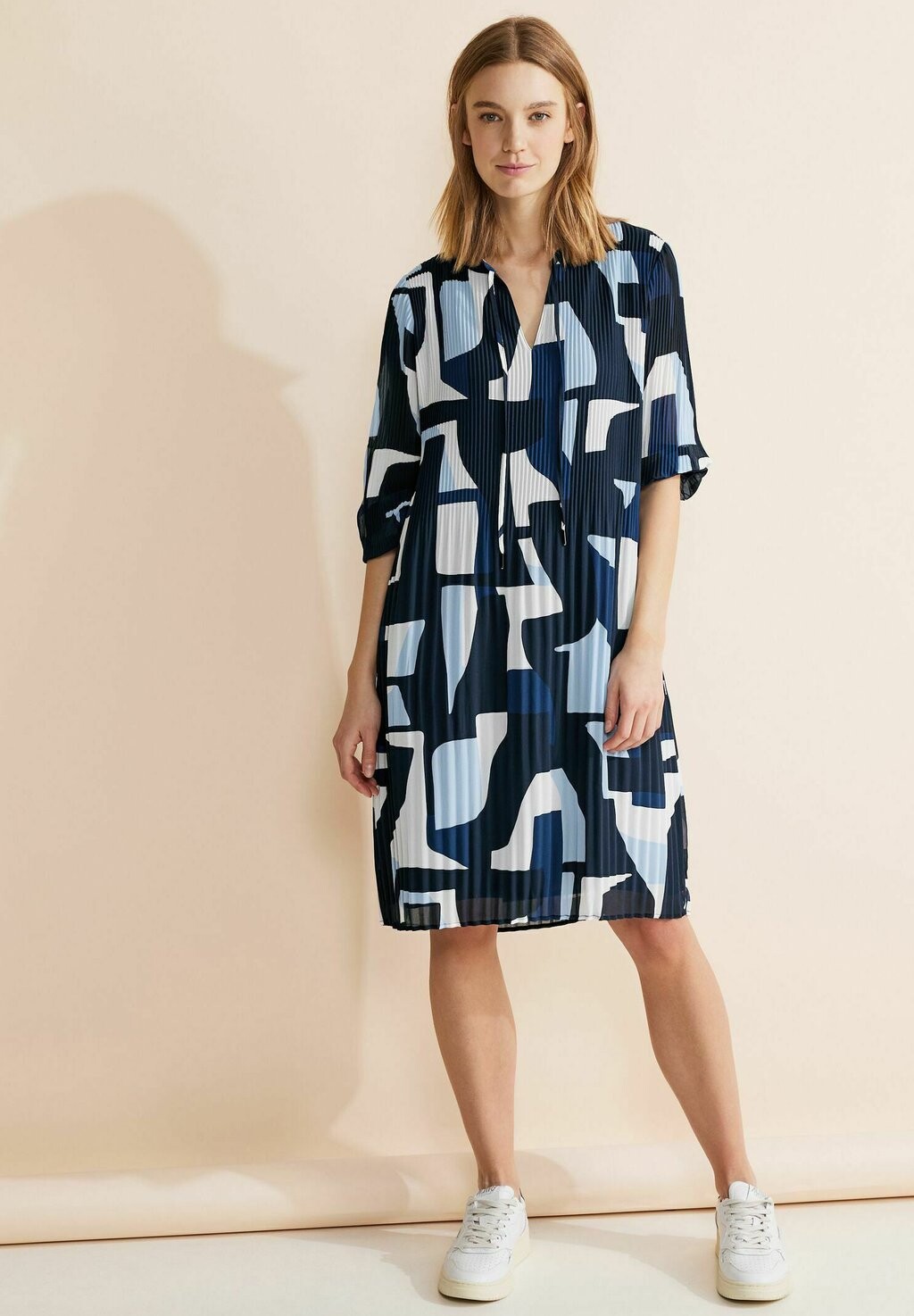 

Платье повседневное PRINT PLISSÉE Street One, цвет blau