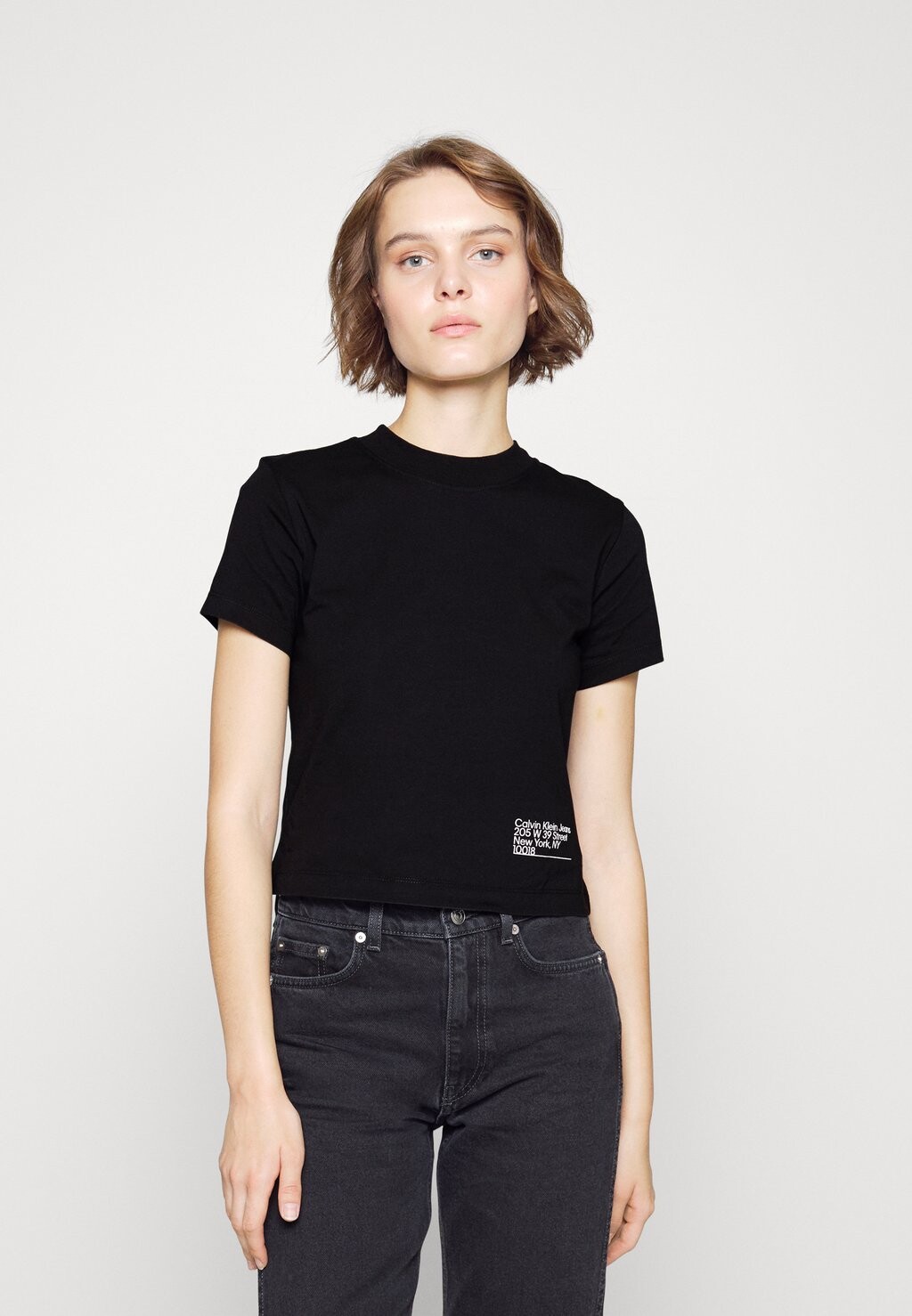 

Футболка с принтом Calvin Klein Jeans, черный