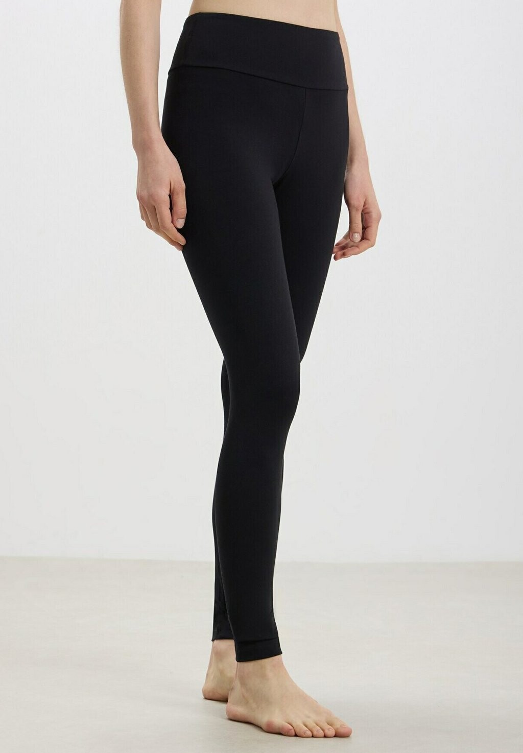 

Леггинсы Stretch High Waist Calliope, черный