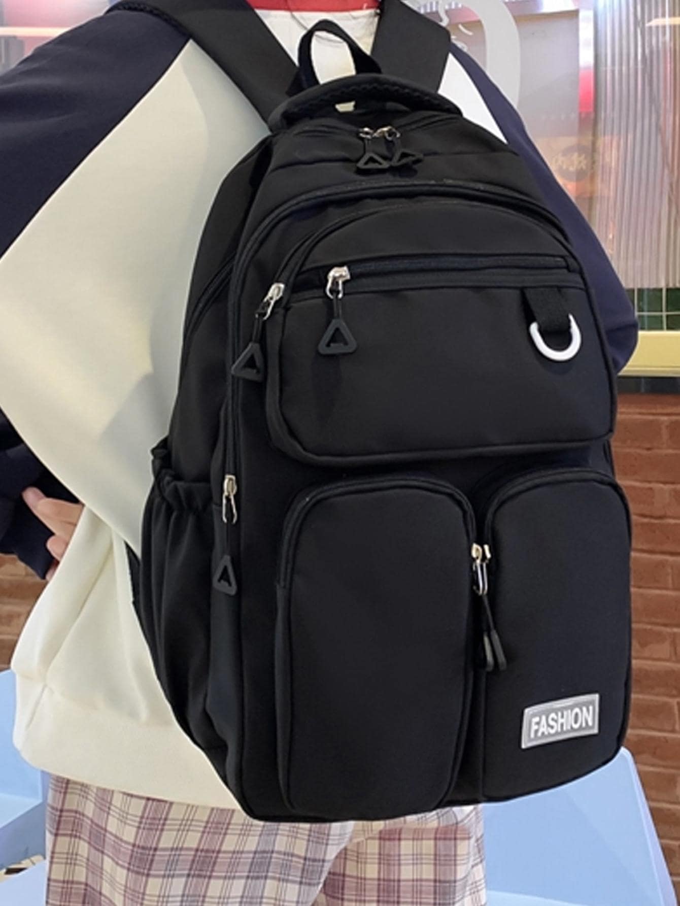 Однотонный нейлоновый модный и универсальный простой рюкзак большой вместимости в студенческом стиле, черный