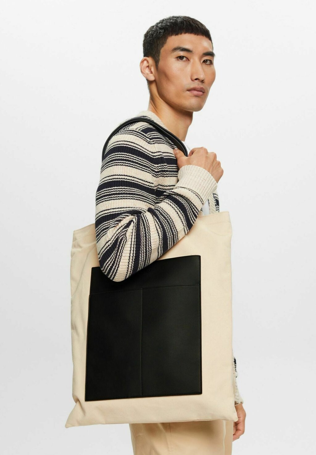 

Сумка для покупок Esprit, черная