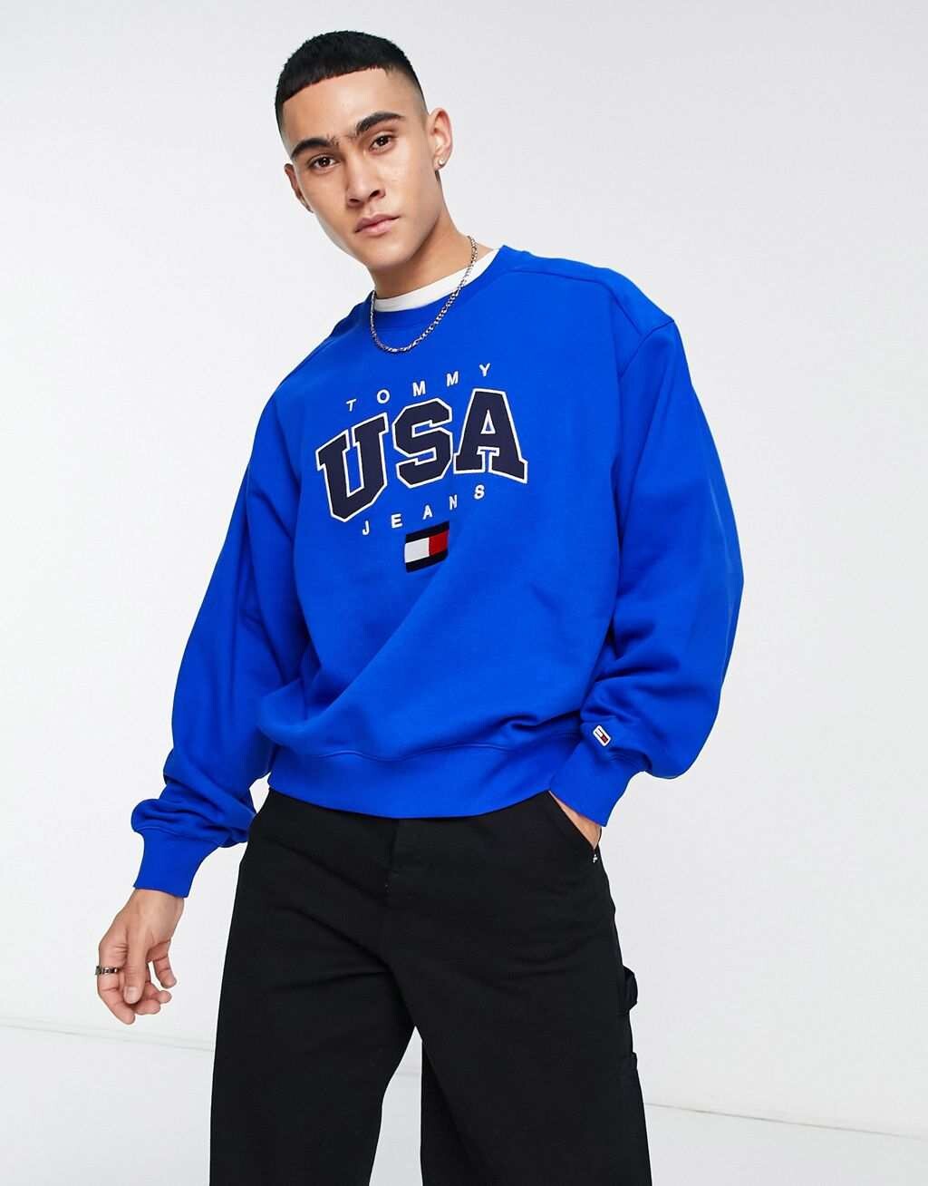 

Синий свитшот с логотипом Tommy Jeans USA