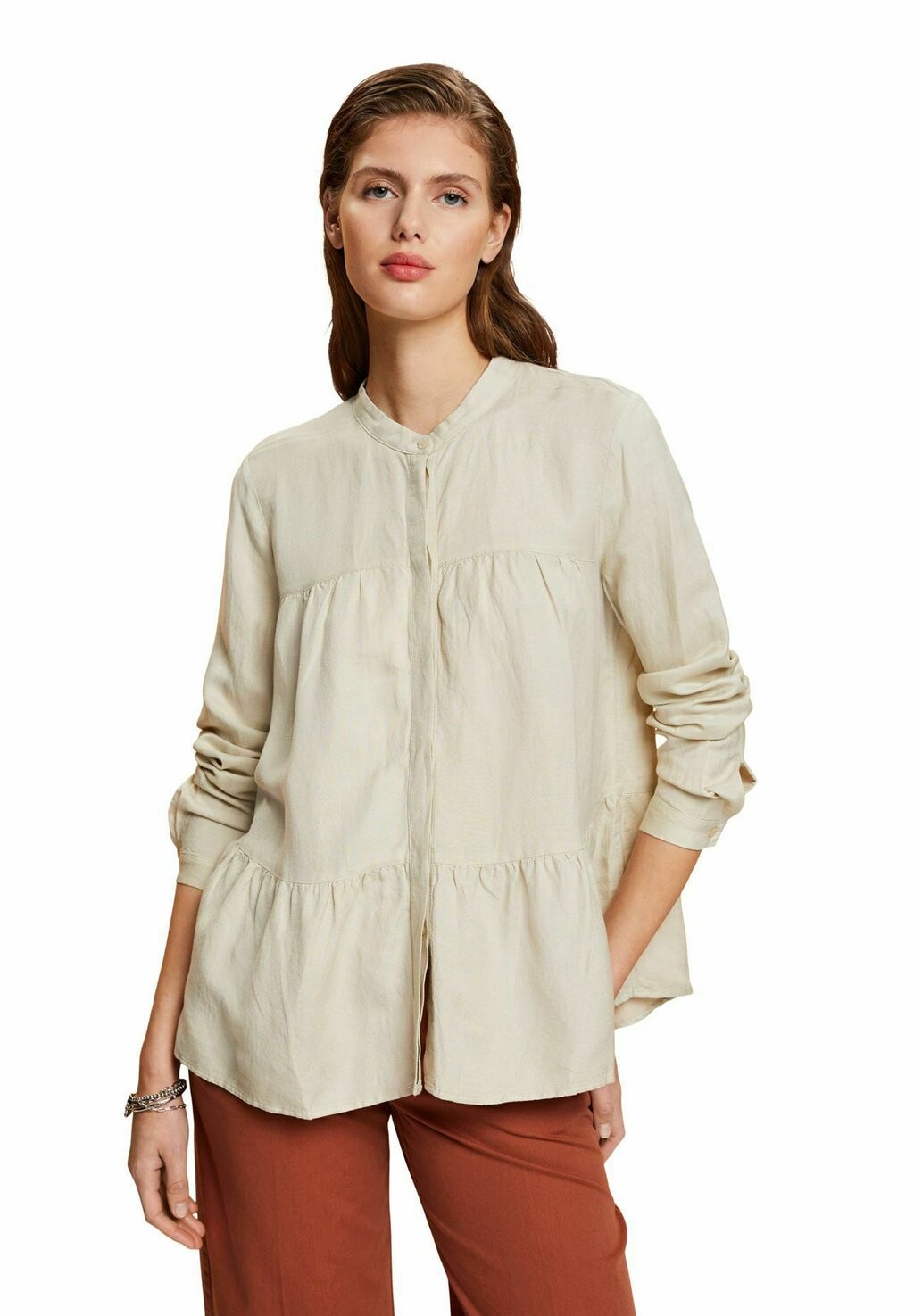 

Блузка на пуговицах Esprit, светло-серый