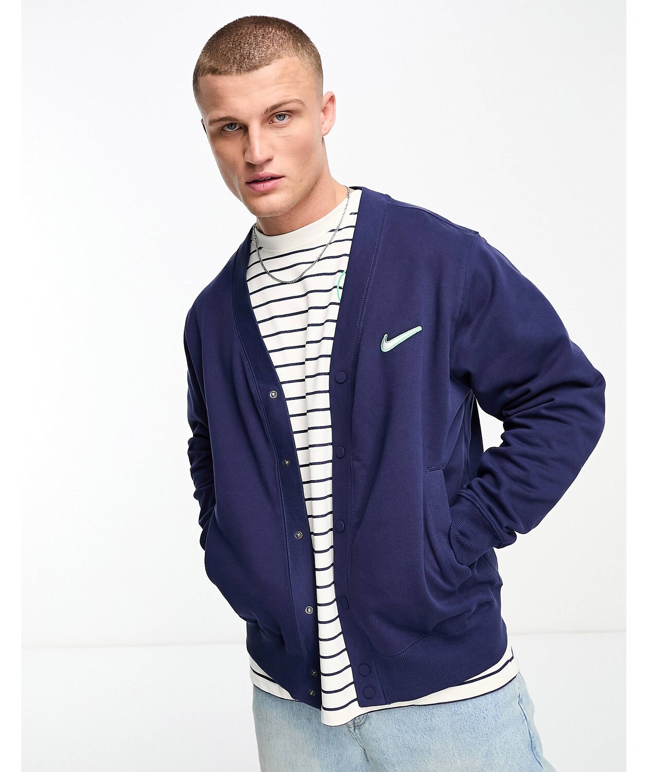 

Темно-синий кардиган Nike Trend
