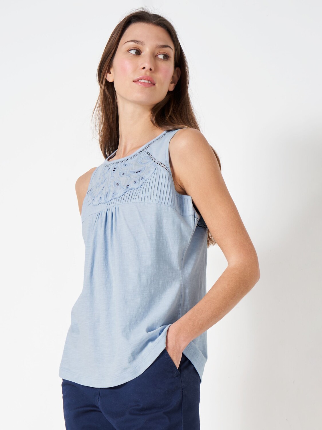

Crew Clothing Топ из хлопка Betty, светло-синий