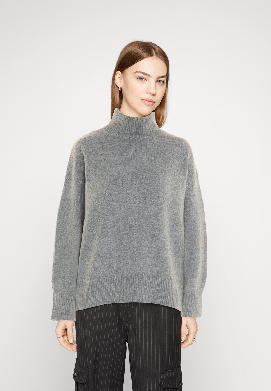 

Свитер Funnel Neck Gina Tricot, цвет grey melange