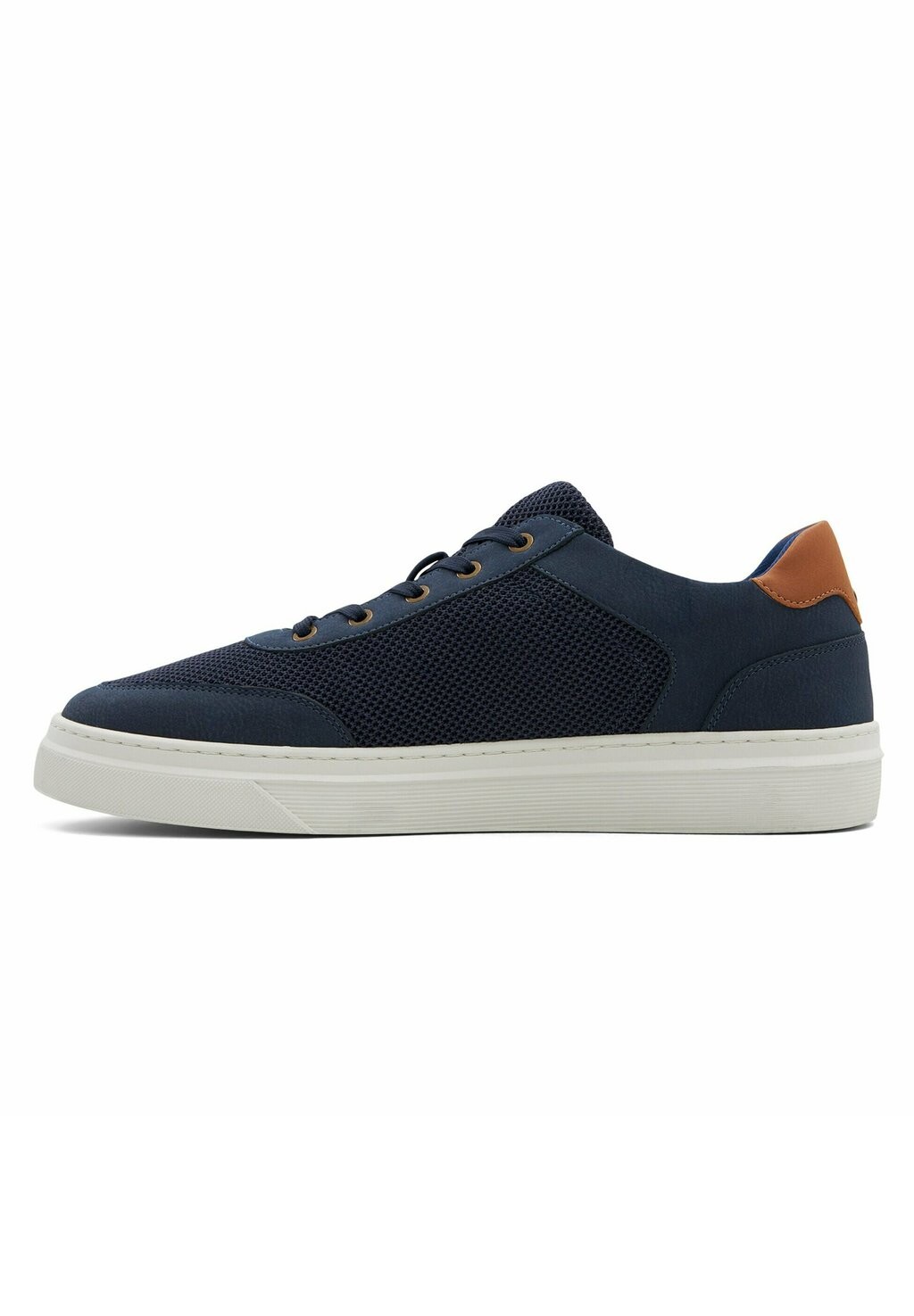 

Низкие кеды ALDO