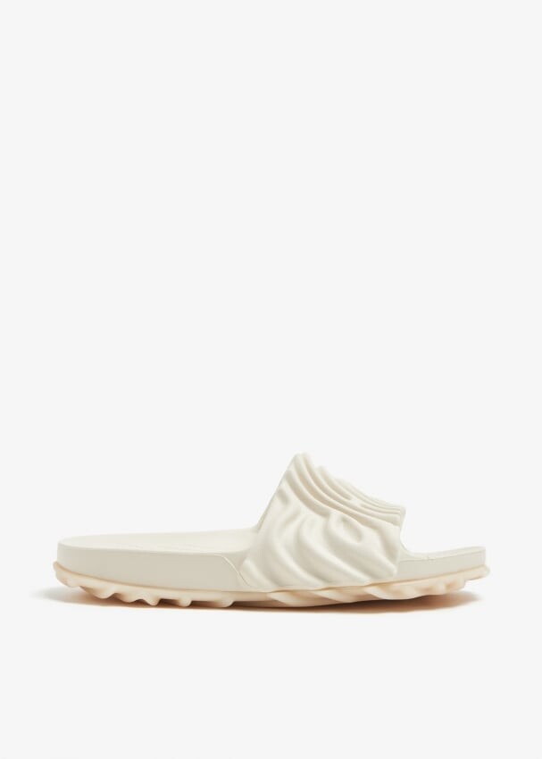 

Шлепанцы Crocs X Salehe Bembury The Pollex Tashmoo, белый