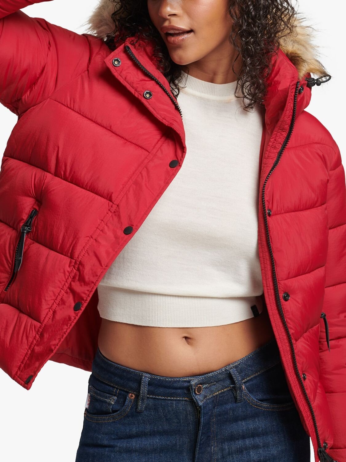 

Короткая куртка среднего слоя с капюшоном Superdry, красная, Красный