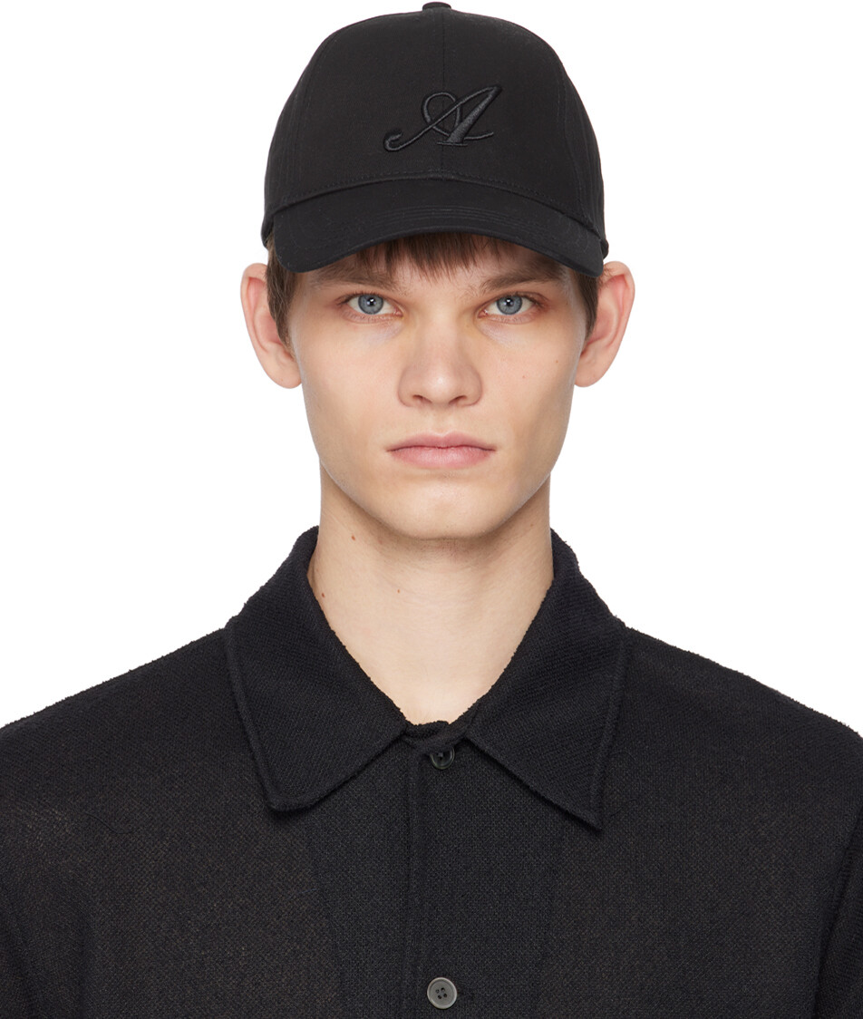 

Черная фирменная кепка Axel Arigato, цвет Black/Black