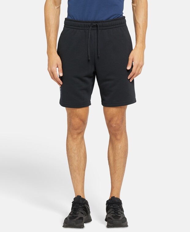 

Функциональные шорты New Balance, черный