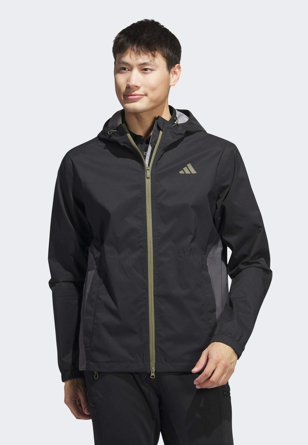 

Дождевик Adidas