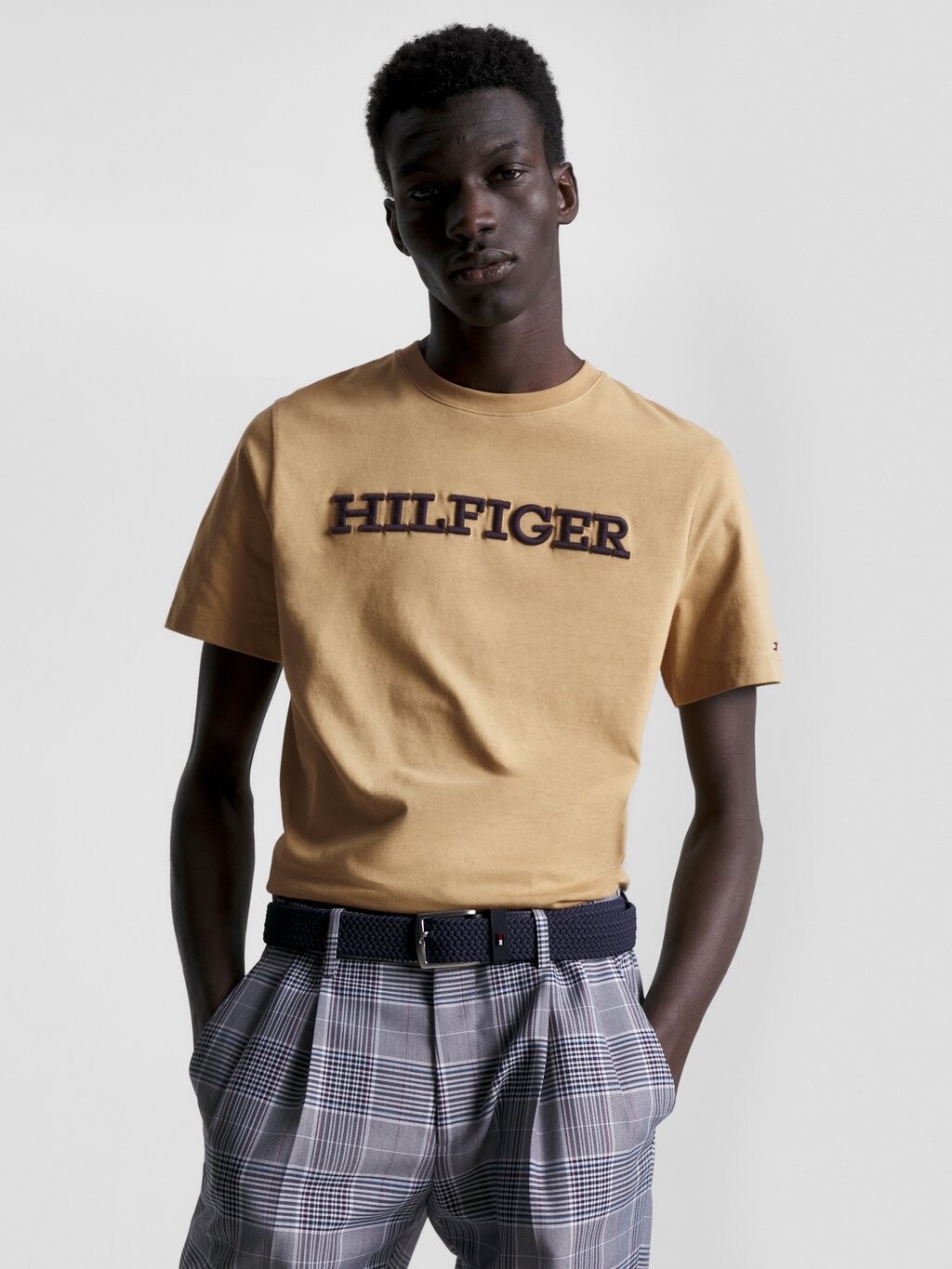 

Футболка с принтом Tommy Hilfiger, бежевый