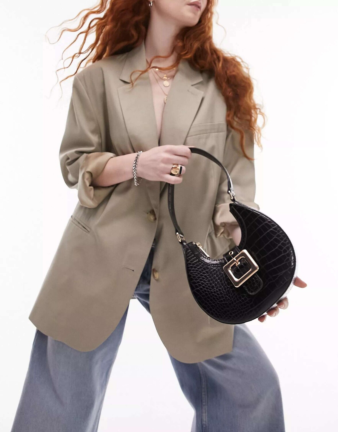 

Черная сумка на плечо с пряжкой и овальной пряжкой Topshop Suki
